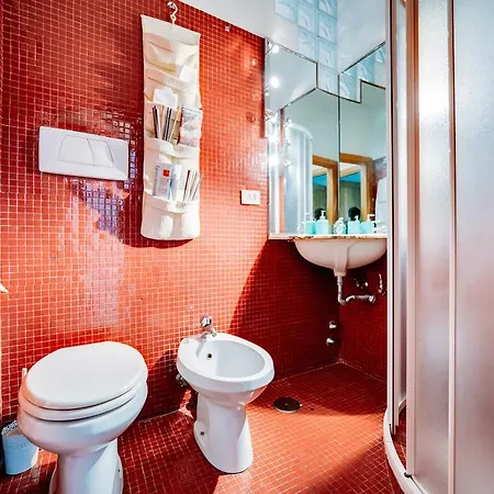 Amazing Flat For 6 People Close To Colosseum * Rome